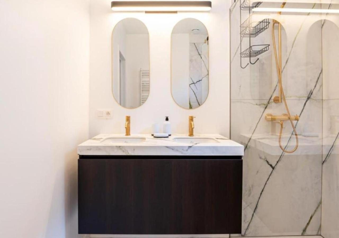 Renovated Art Deco Apartment With Vintage Elements Ostende Kültér fotó