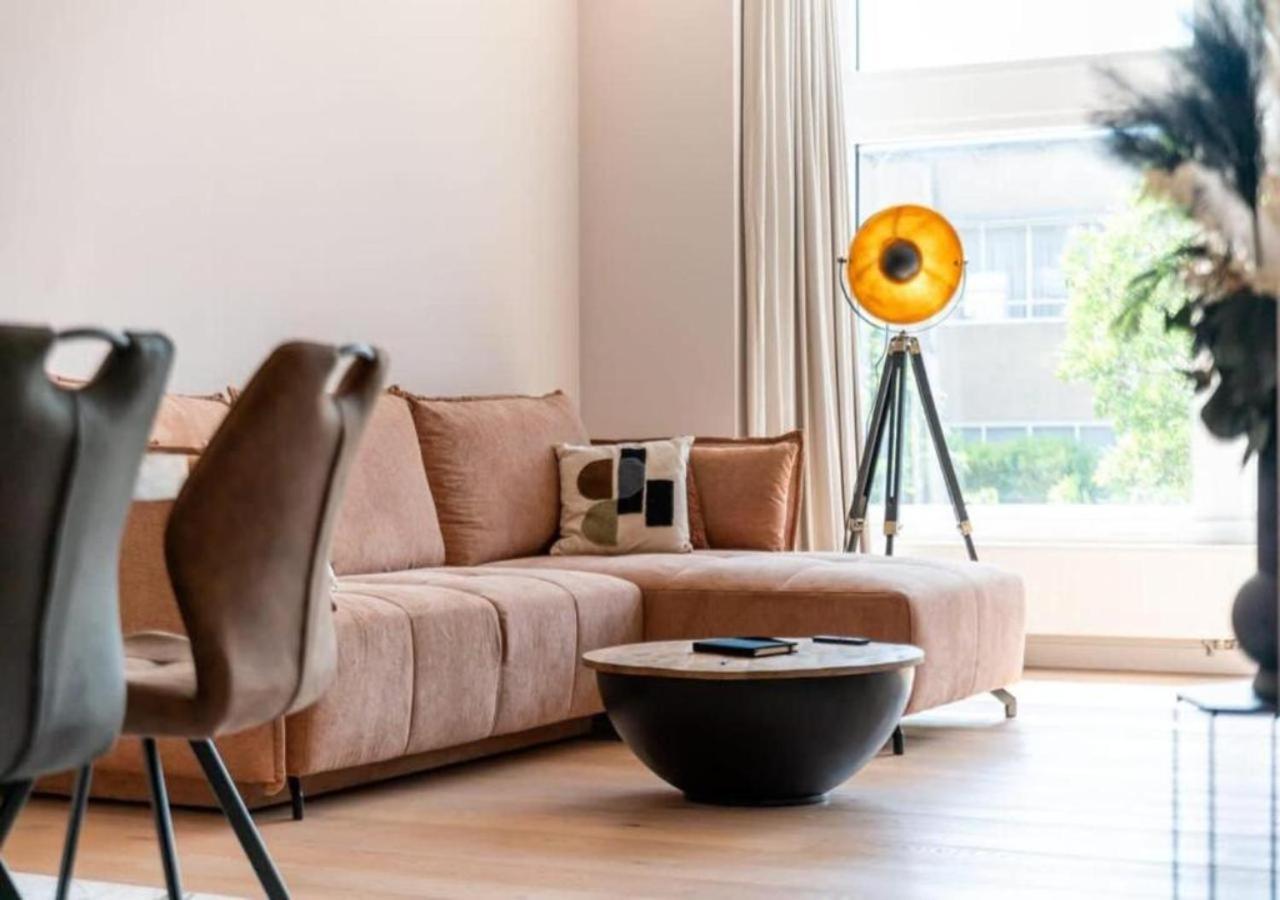 Renovated Art Deco Apartment With Vintage Elements Ostende Kültér fotó